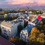 Old Town Pearl Apartment
